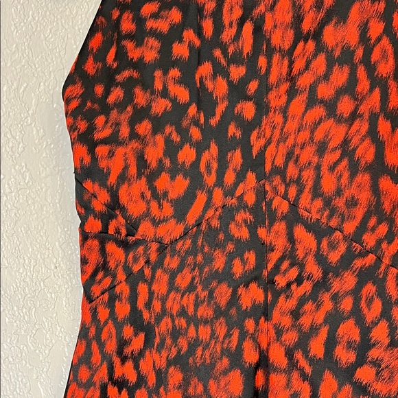 VERSACE COLLECTION RED CUT-OUT SHEETH DRESS - Picture 5 of 16